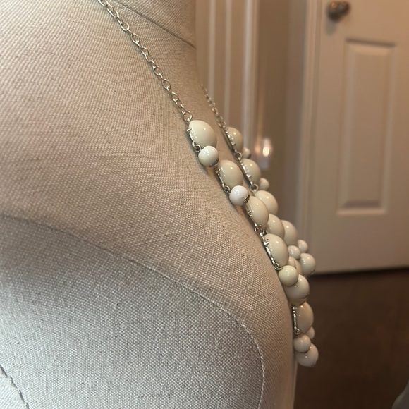 Charming Charlie’s White Bubble Bib Necklace - Picture 3 of 6